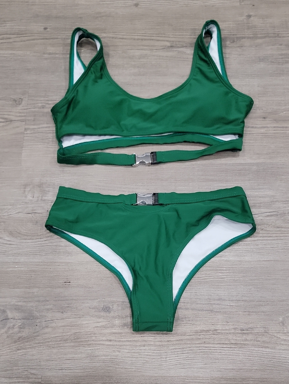 Green Women's Two-Piece Bikini Set with Metal Buckle